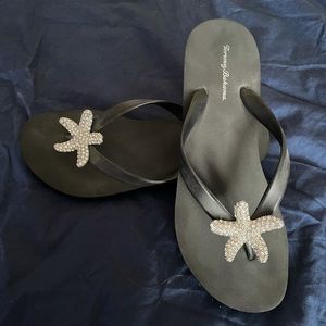 Tommy Bahama Flip Flops